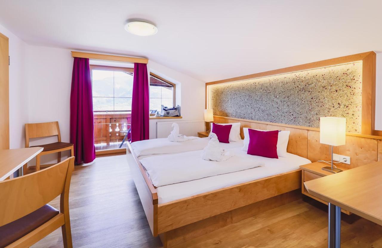 Panorama Hotel Guggenbichl - Inkl Sommerkarte, Einmaliger Eintritt Ins Tauern Spa & Bester Ausblick Ueber Kaprun Ngoại thất bức ảnh