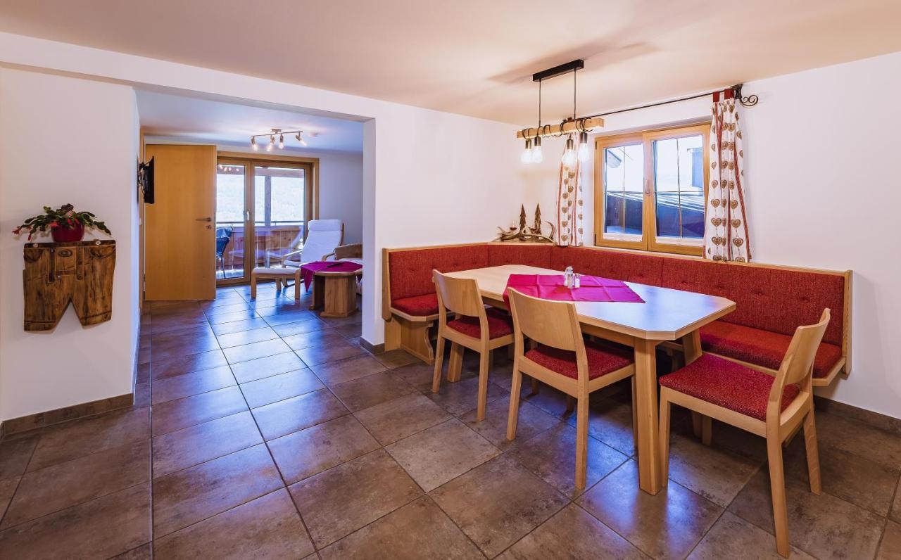 Panorama Hotel Guggenbichl - Inkl Sommerkarte, Einmaliger Eintritt Ins Tauern Spa & Bester Ausblick Ueber Kaprun Ngoại thất bức ảnh