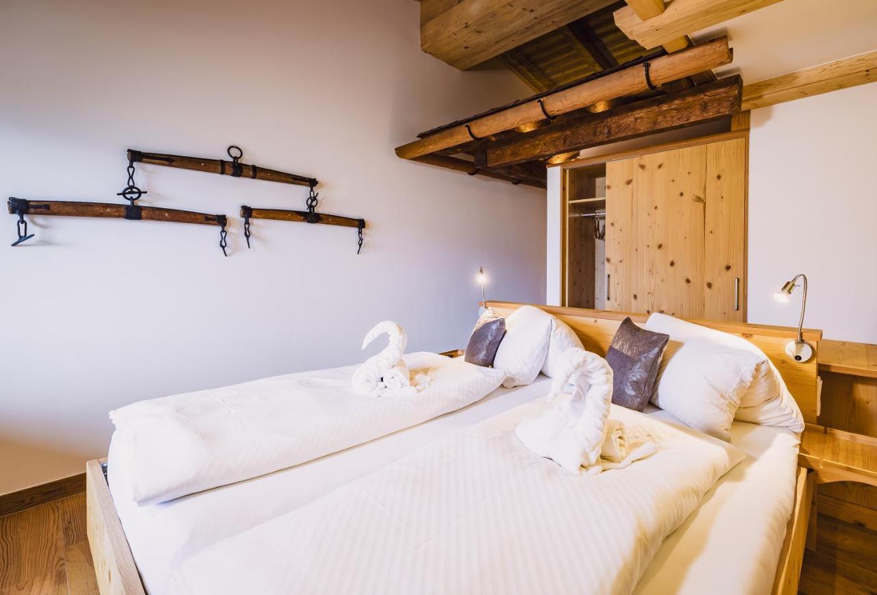 Panorama Hotel Guggenbichl - Inkl Sommerkarte, Einmaliger Eintritt Ins Tauern Spa & Bester Ausblick Ueber Kaprun Ngoại thất bức ảnh